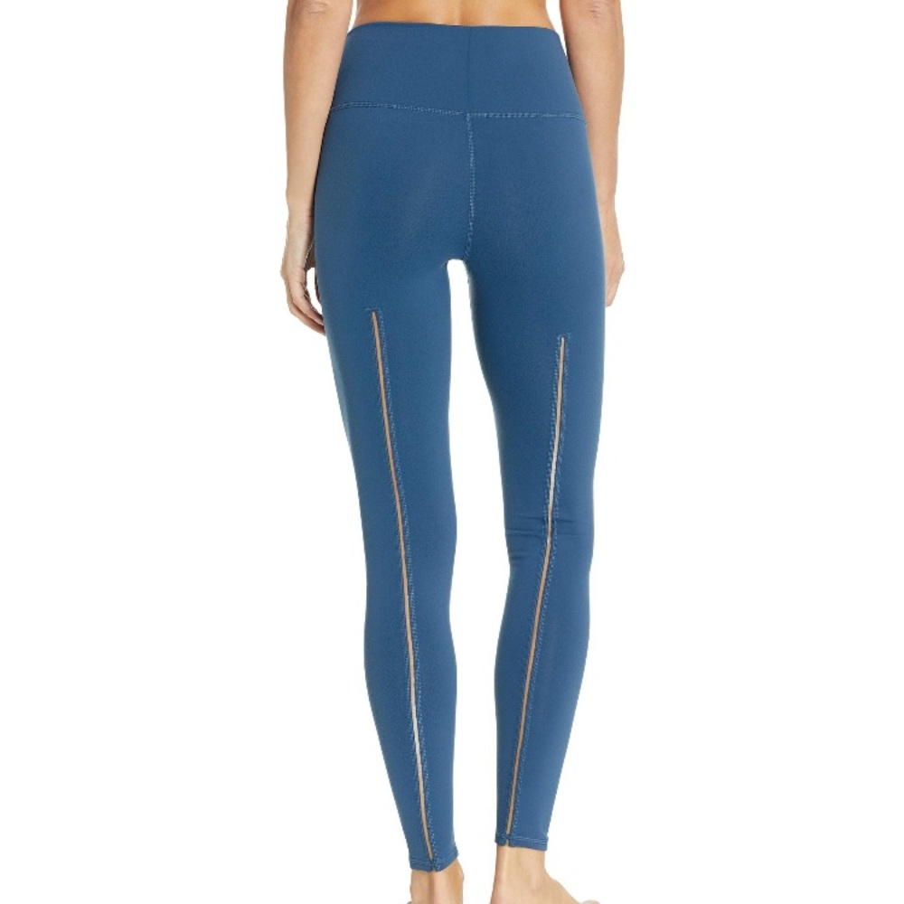 Alo Dash Leggings